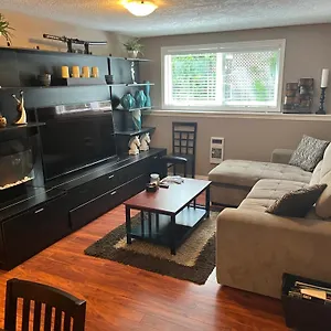 Holiday home Cozy And Modern 3 Bedroom In Location!