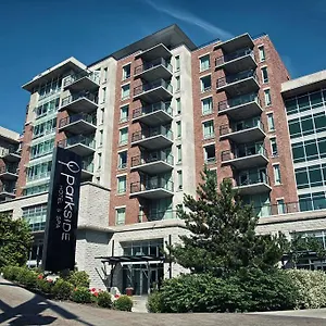 Otel The Parkside And